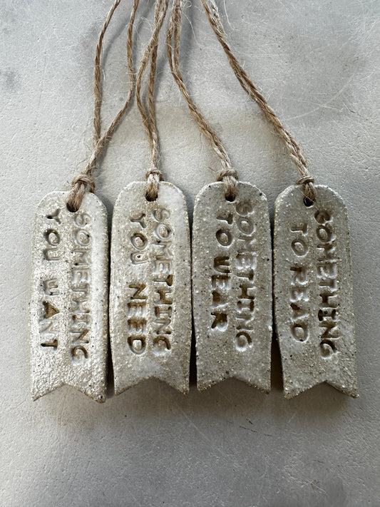 No. 8 Mindful gift tags